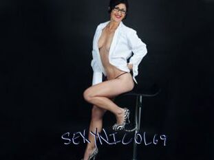 SEXYNICOL69 Vieille gratuit
